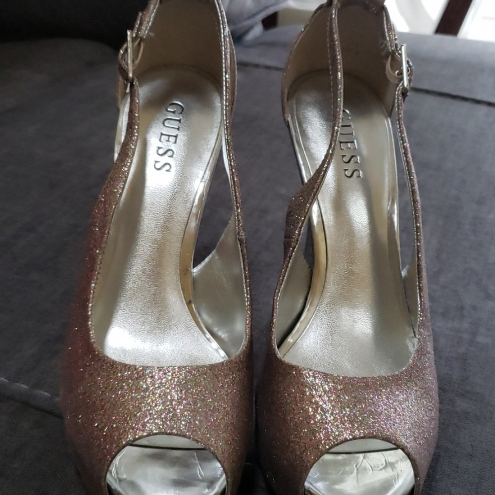 Shoes - Picture 2 of 3